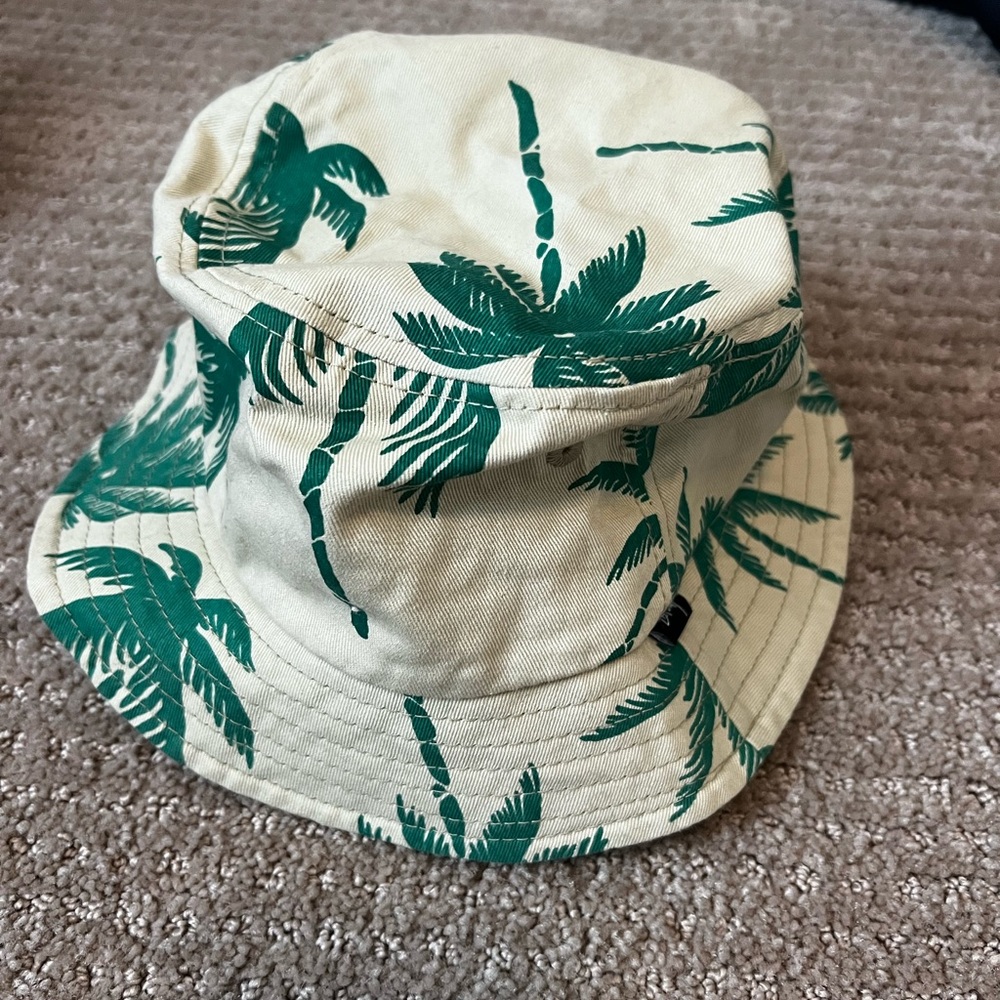 Stussy Cream Bucket Hat with Green Palm Pattern